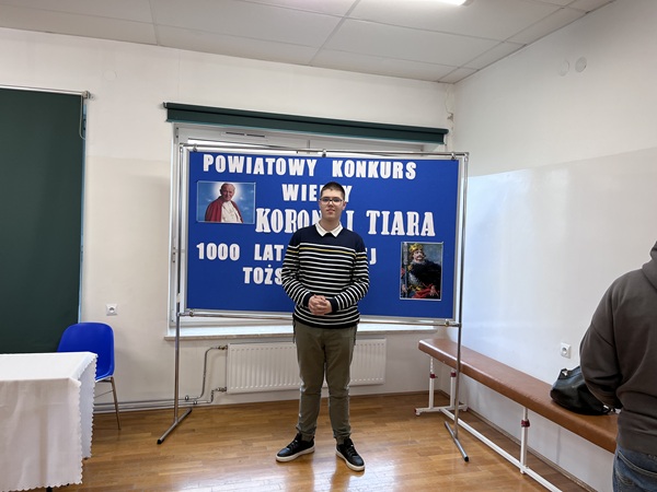 Grafika ilustrująca laureata konkursu