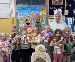 Uczestnicy misiowego spotkania