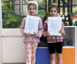 Laureatki konkursu na wspólnym zdjęciu