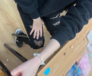 wykonana bransoletka z koralików