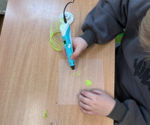 zabawa z długopisem 3D