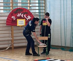 ćwiczenia z prawidłowego wzywania pomocy dla poszkodowanego