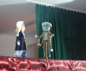 teatrzyk kukiełkowy