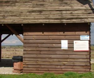 Plakat na punkcie widokowym w Gródku