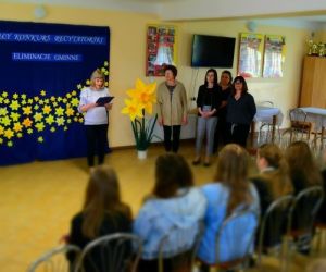 Publiczność i uczestnicy konkursu