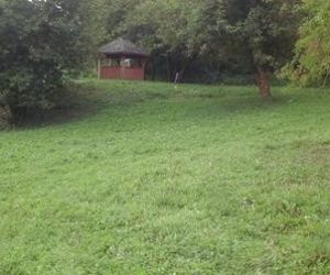 Altanka przy tarasie widokowym w Gródku