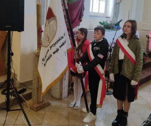 Poczet sztandarowy SP Mieniany