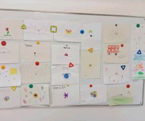 Wystawa prac związanych z kropką