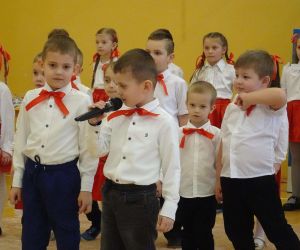 Zaprezentowanie wierszy dla Babć i Dziadziów