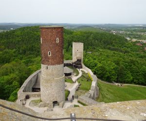 Widok na Zamek Królewski w Chęcinach z jego najwyższej wieży