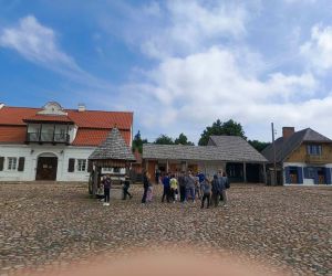 Widok na miasteczko z dawnych czasów