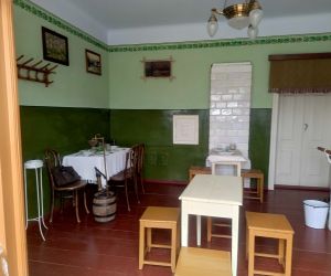 Wnętrze dawnej restauracji