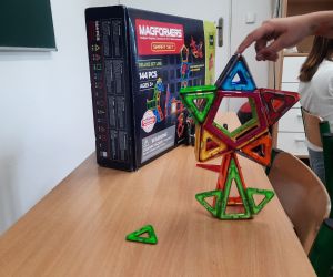 Budowla wykonana przez uczennicę