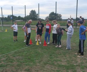 Przygotowanie ucznia do rzutu piłeczką palantową